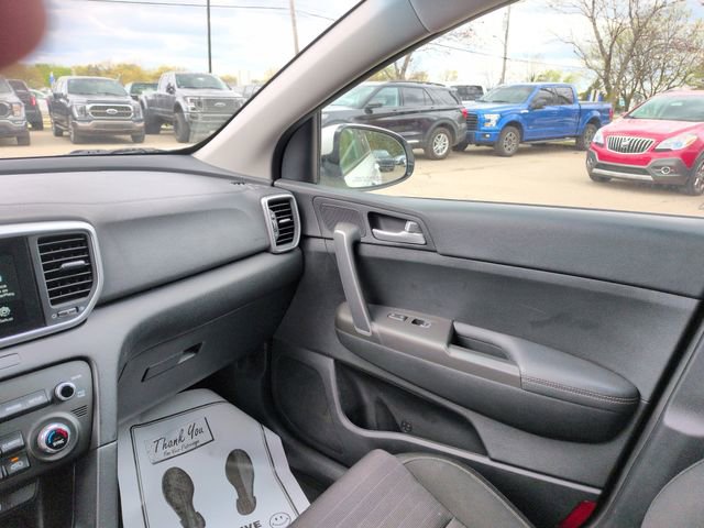 Used 2020 Kia Sportage LX w/ LX Popular Package AWD/4WD image 28