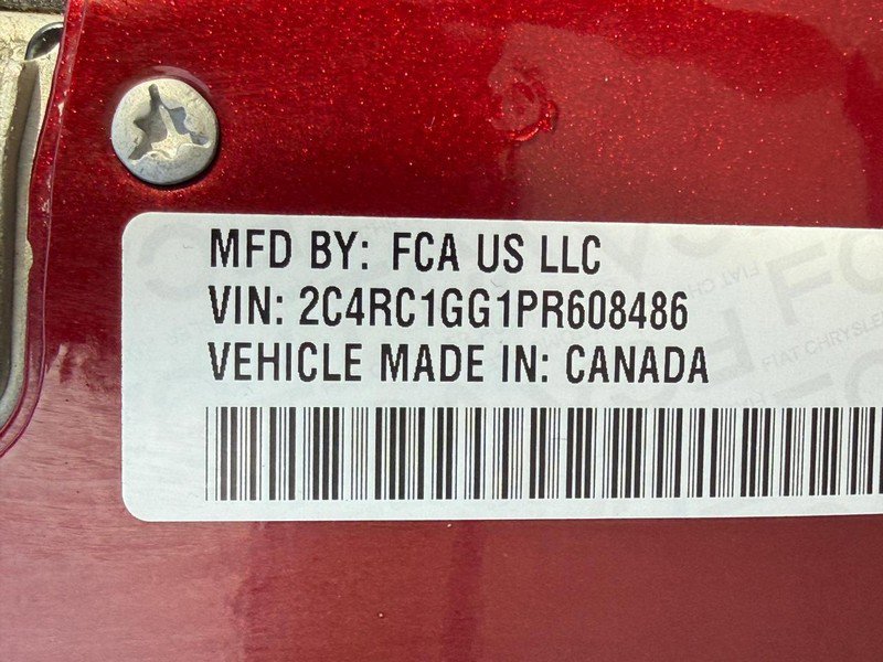 Used 2023 Chrysler Pacifica Limited w/ S Appearance Package image 28