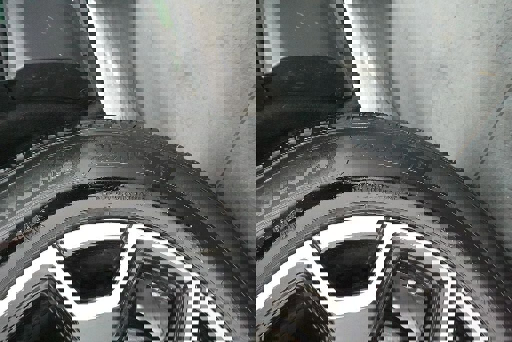 Certified 2025 Ford Bronco Sport Outer Banks w/ Outer Banks Tech Package+ AWD/4WD image 38