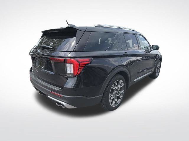 Certified 2025 Ford Explorer Platinum w/ Ultimate Package RWD image 5