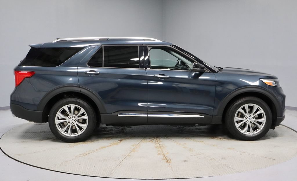 Certified 2023 Ford Explorer Limited w/ Equipment Group 301A AWD/4WD image 7