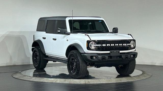 Certified 2023 Ford Bronco Wildtrak AWD/4WD image 2