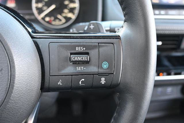Used 2023 Nissan Rogue SL FWD image 35