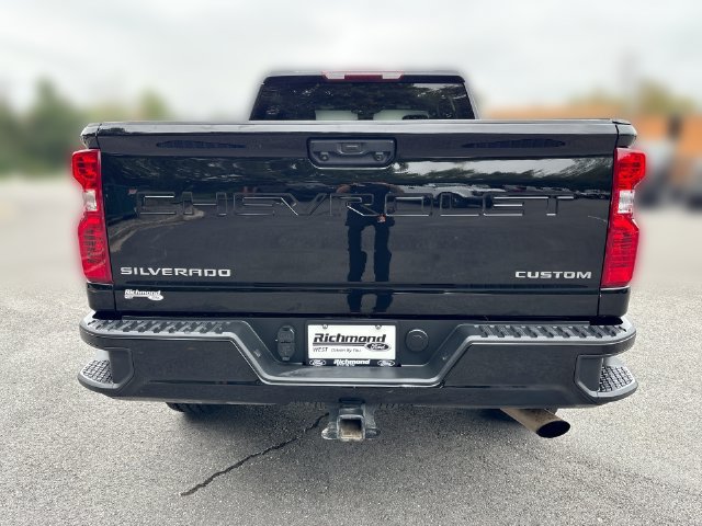 Used 2024 Chevrolet Silverado 2500 Custom w/ Custom Convenience Package AWD/4WD image 7