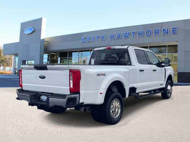 Certified 2025 Ford F350 XLT image 6