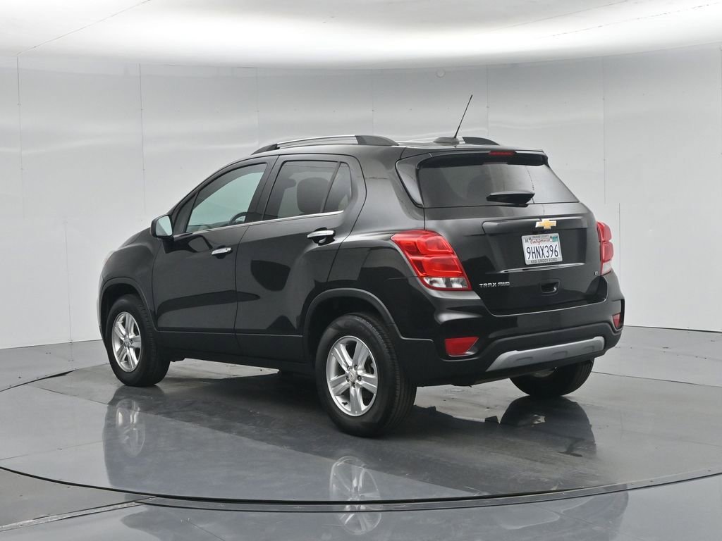 Used 2020 Chevrolet Trax LT w/ LT Convenience Package AWD/4WD image 7