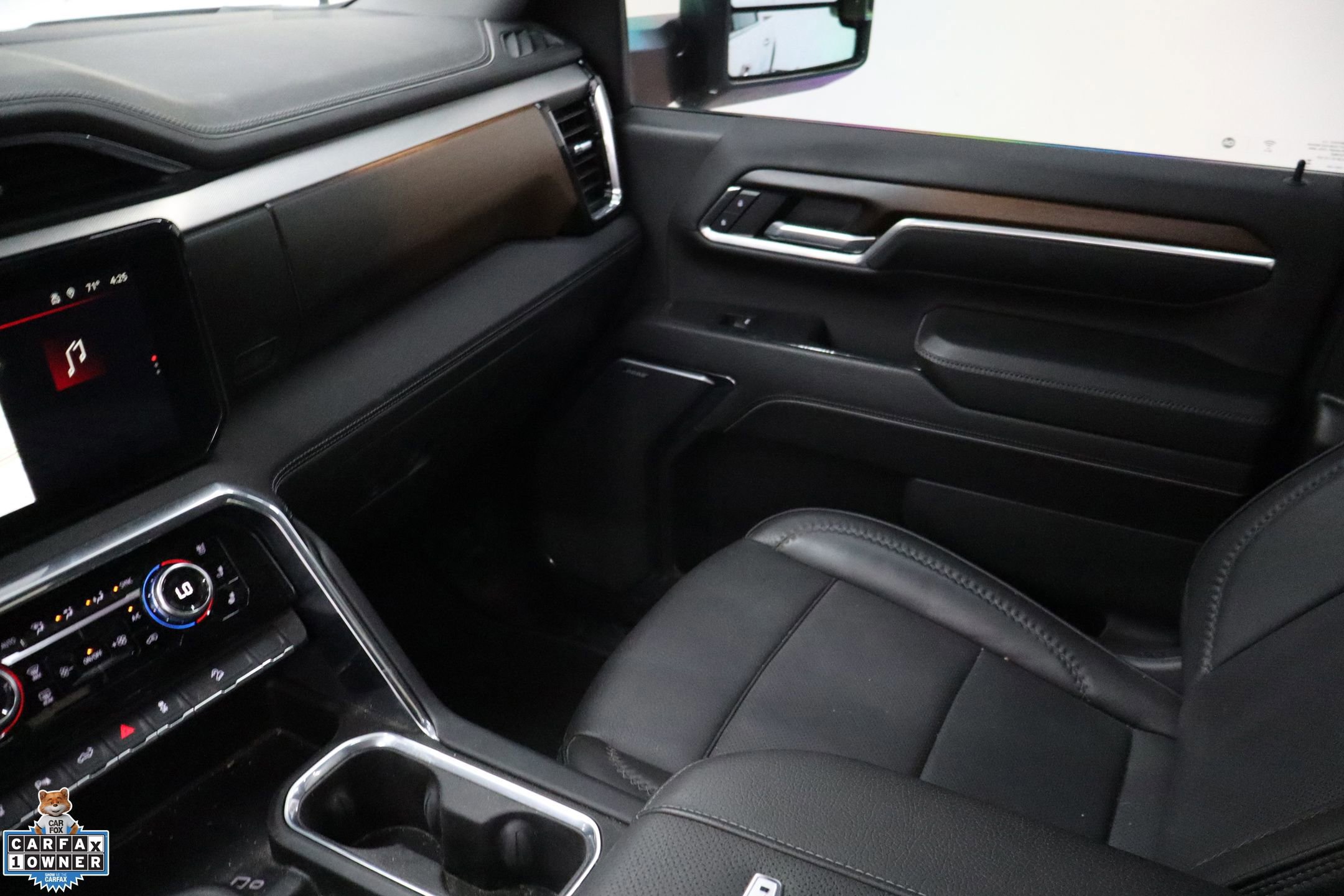 Used 2024 GMC Sierra 2500 Denali w/ Denali Reserve Package image 28