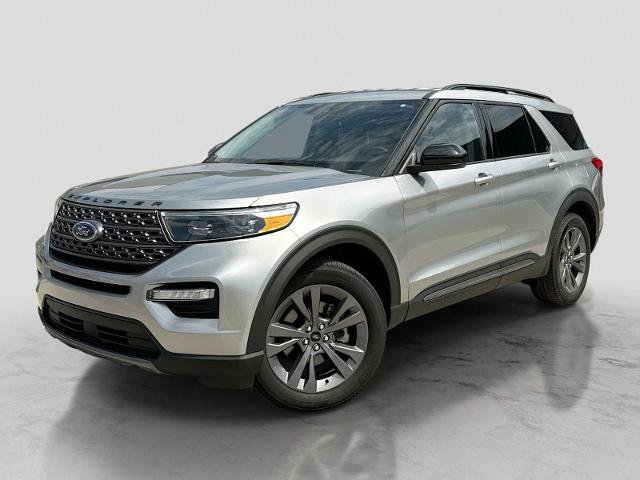 Certified 2023 Ford Explorer XLT w/ Equipment Group 202A