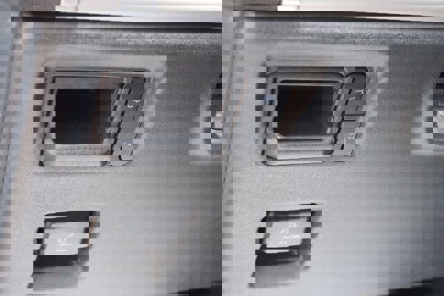 Certified 2025 Ford Expedition Active image 25