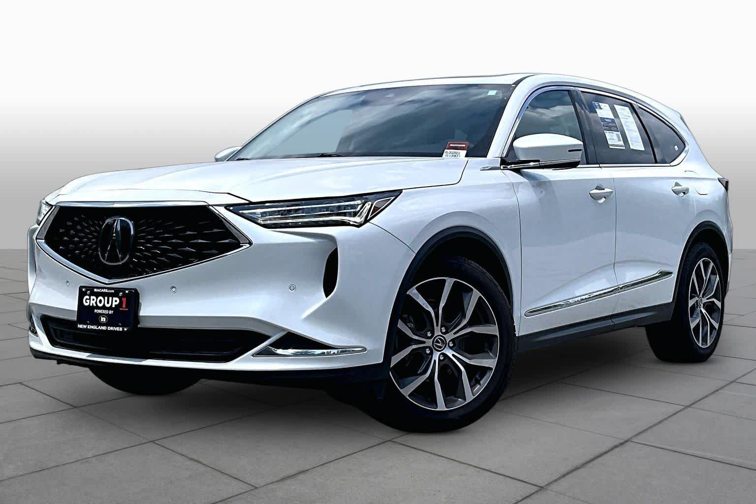 Used 2023 Acura MDX SH-AWD w/ Technology Package image 2