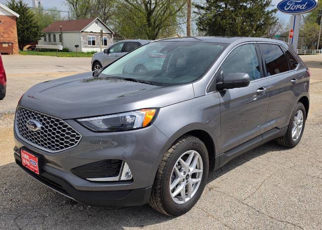 Certified 2024 Ford Edge SEL w/ Convenience Package AWD/4WD image 2