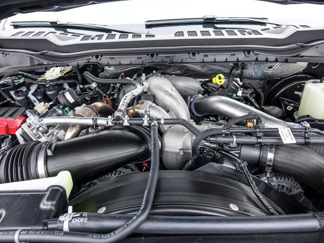 Certified 2025 Ford F250 Platinum image 34