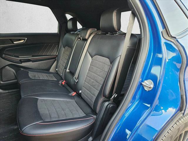 Certified 2024 Ford Edge ST-Line AWD/4WD image 16