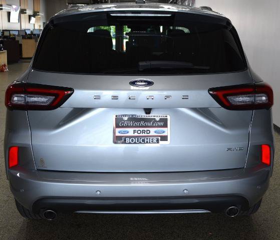Certified 2023 Ford Escape ST-Line w/ Tech Pack #1 AWD/4WD image 5