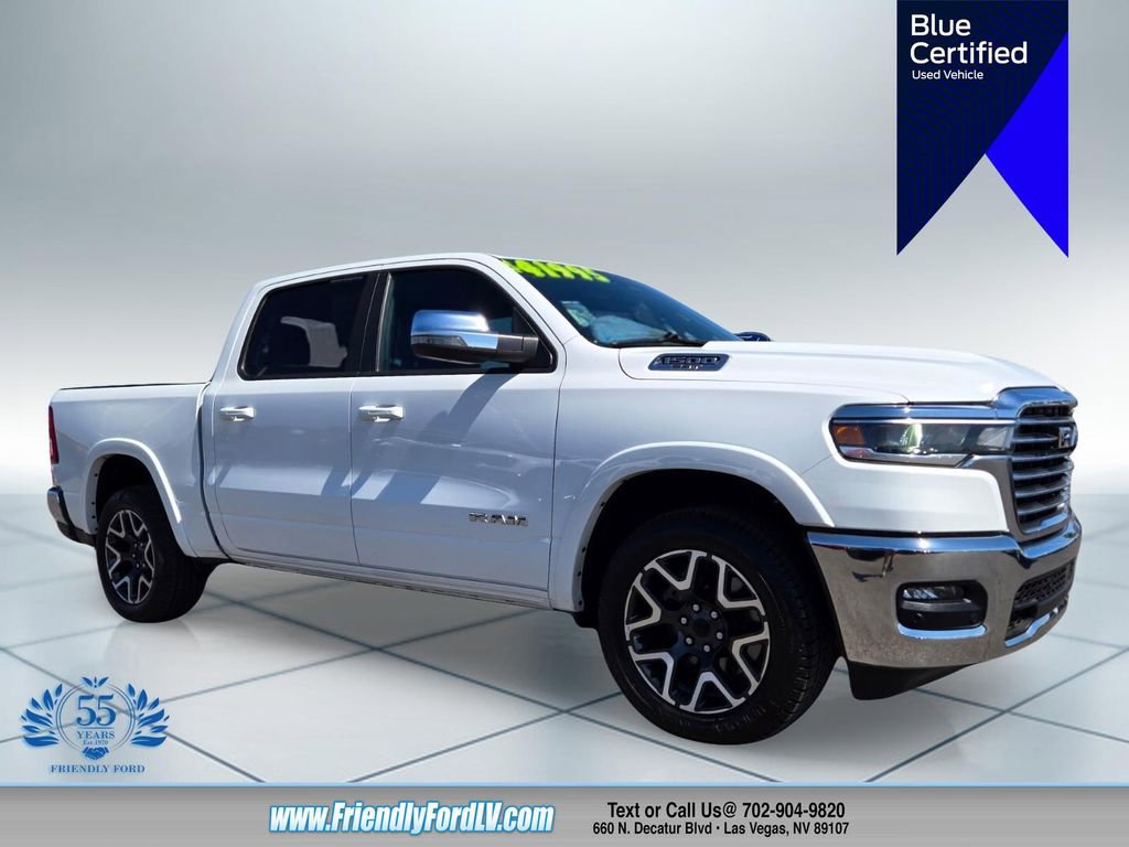 Used 2025 RAM 1500 Laramie AWD/4WD image 1