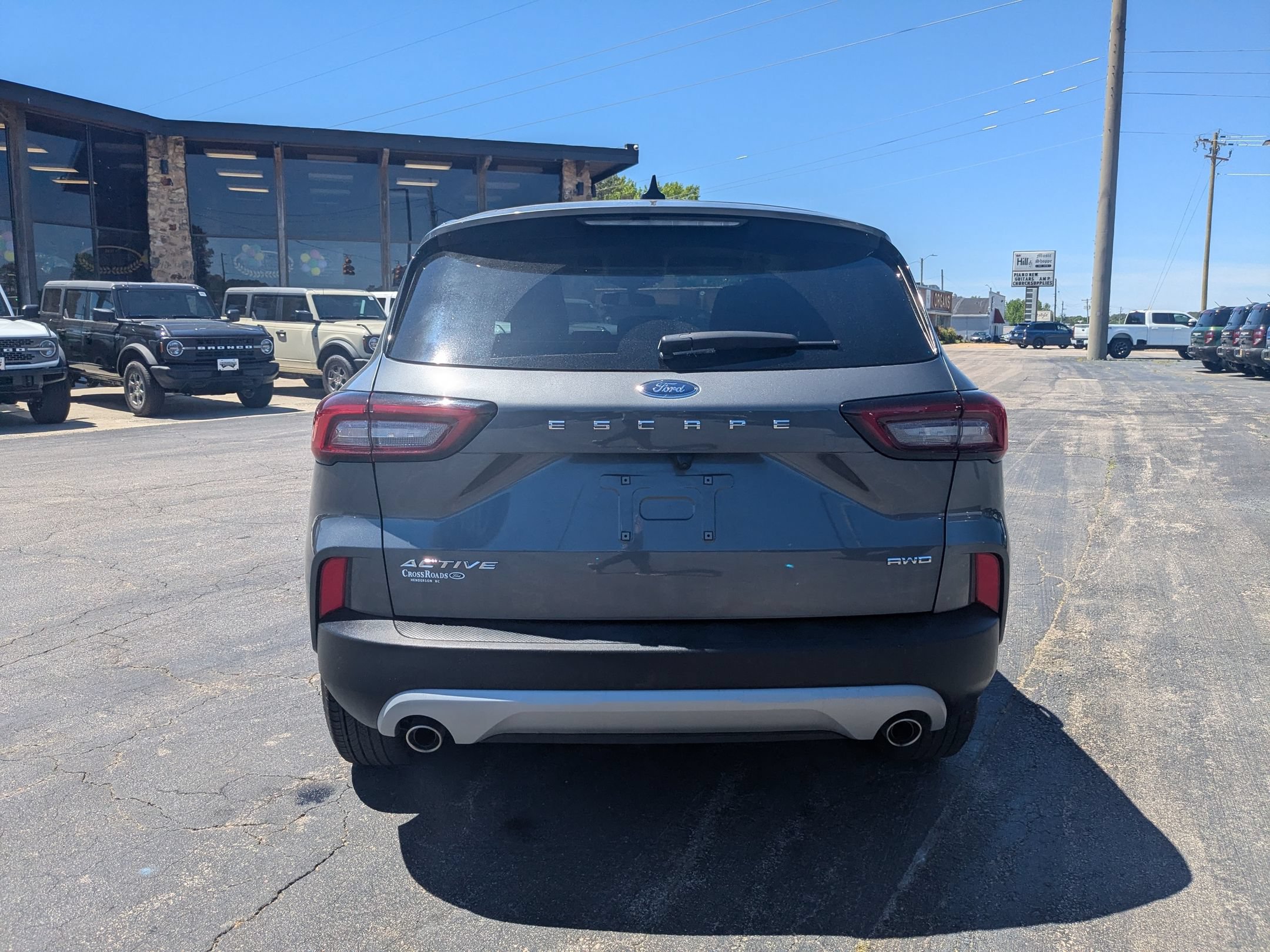 Certified 2025 Ford Escape Active w/ Cold Weather Package AWD/4WD image 9