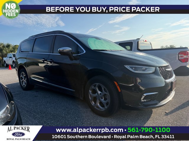Used 2023 Chrysler Pacifica Limited
