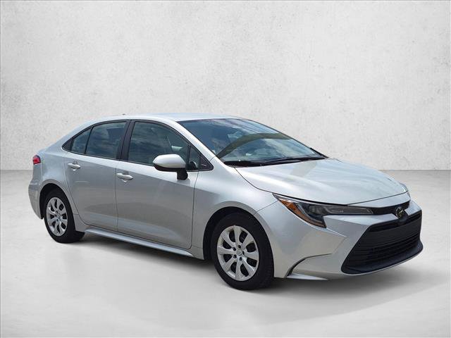 Used 2024 Toyota Corolla LE FWD image 3
