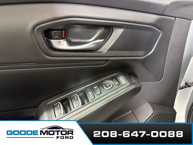 Used 2024 Honda Accord Sport image 9