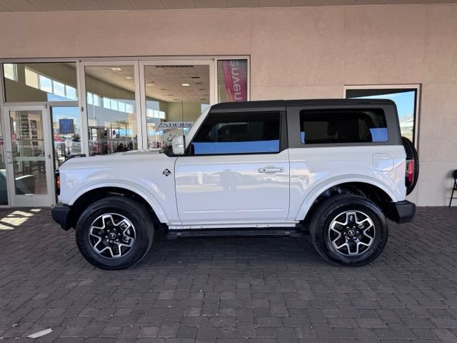 Certified 2023 Ford Bronco Outer Banks AWD/4WD image 2
