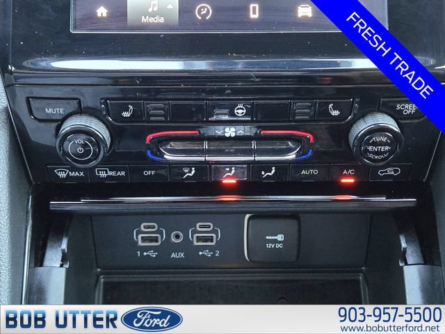 Used 2023 Jeep Grand Cherokee Altitude AWD/4WD image 18