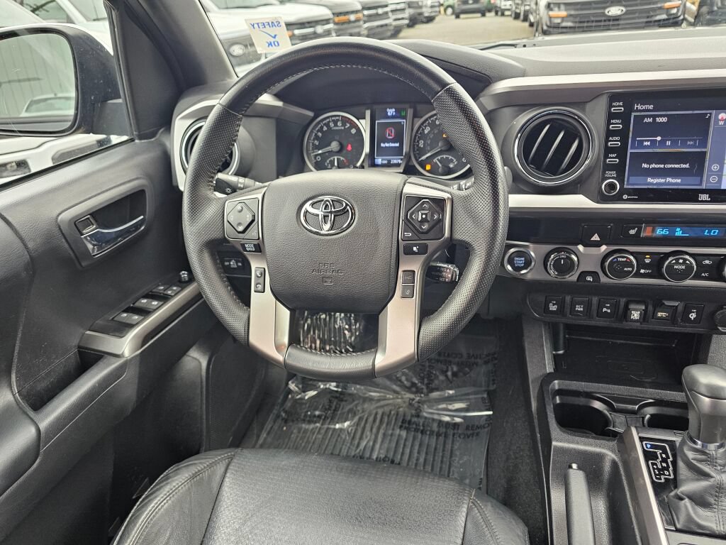 Used 2023 Toyota Tacoma Limited w/ Black Out Package (TMS) AWD/4WD image 14