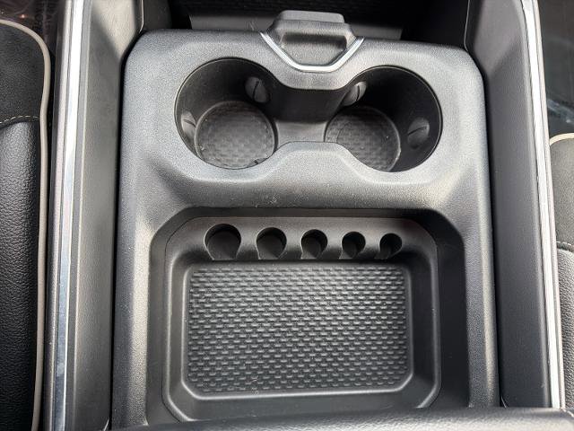 Used 2022 RAM 1500 Laramie w/ Sport Appearance Package image 31