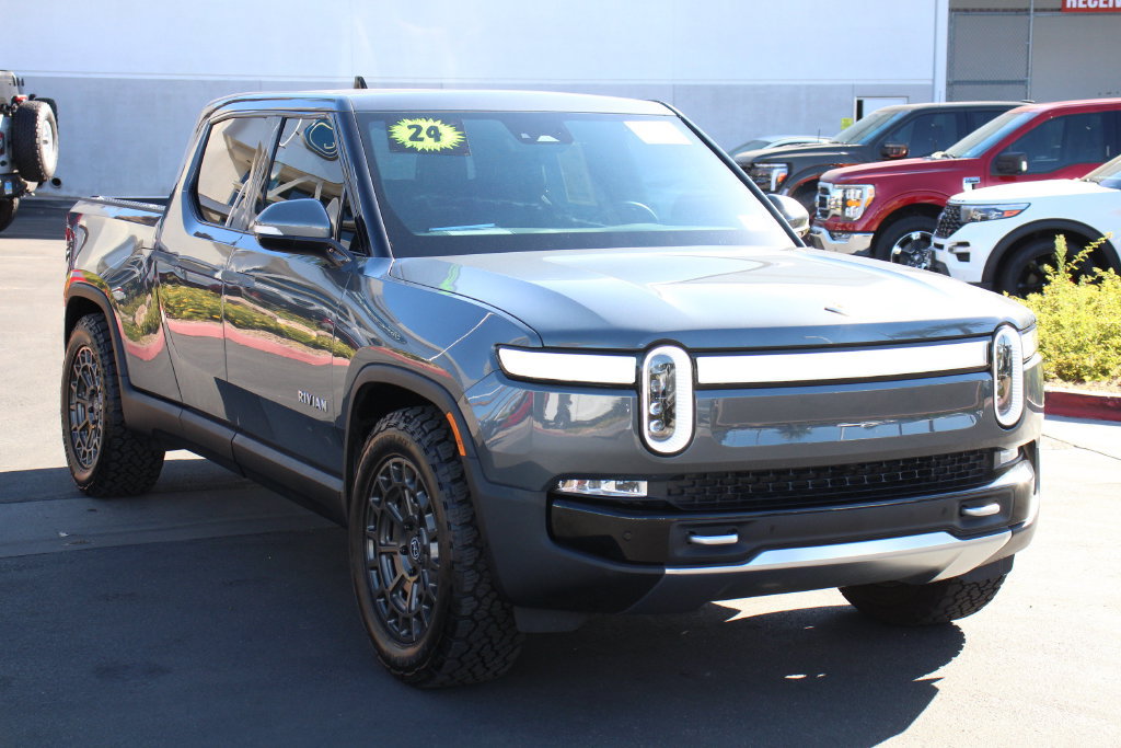 Used 2024 Rivian R1T Adventure Dual AWD/4WD image 11
