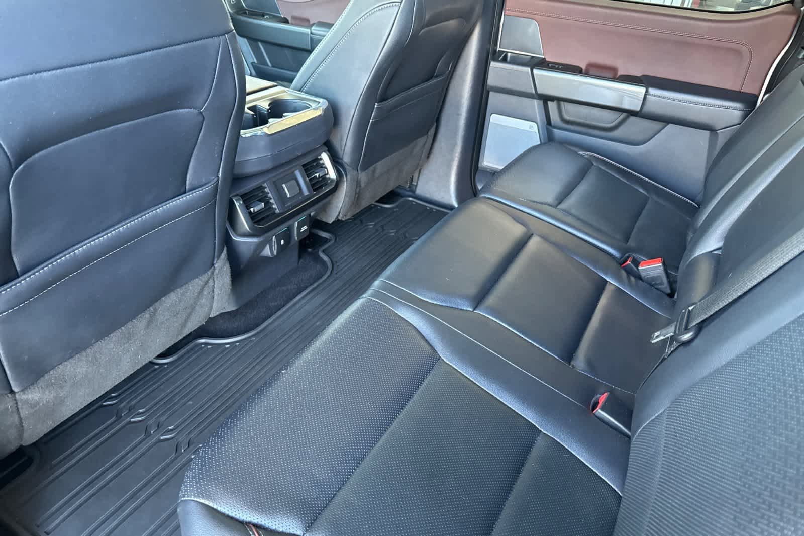 Certified 2022 Ford F150 Lariat AWD/4WD image 13