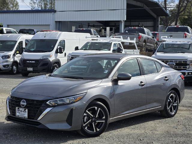 Used 2024 Nissan Sentra SV FWD image 8
