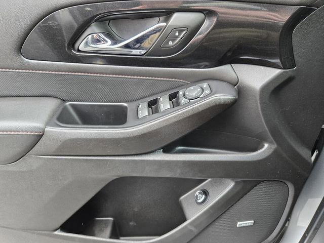 Used 2023 Chevrolet Traverse RS FWD image 29