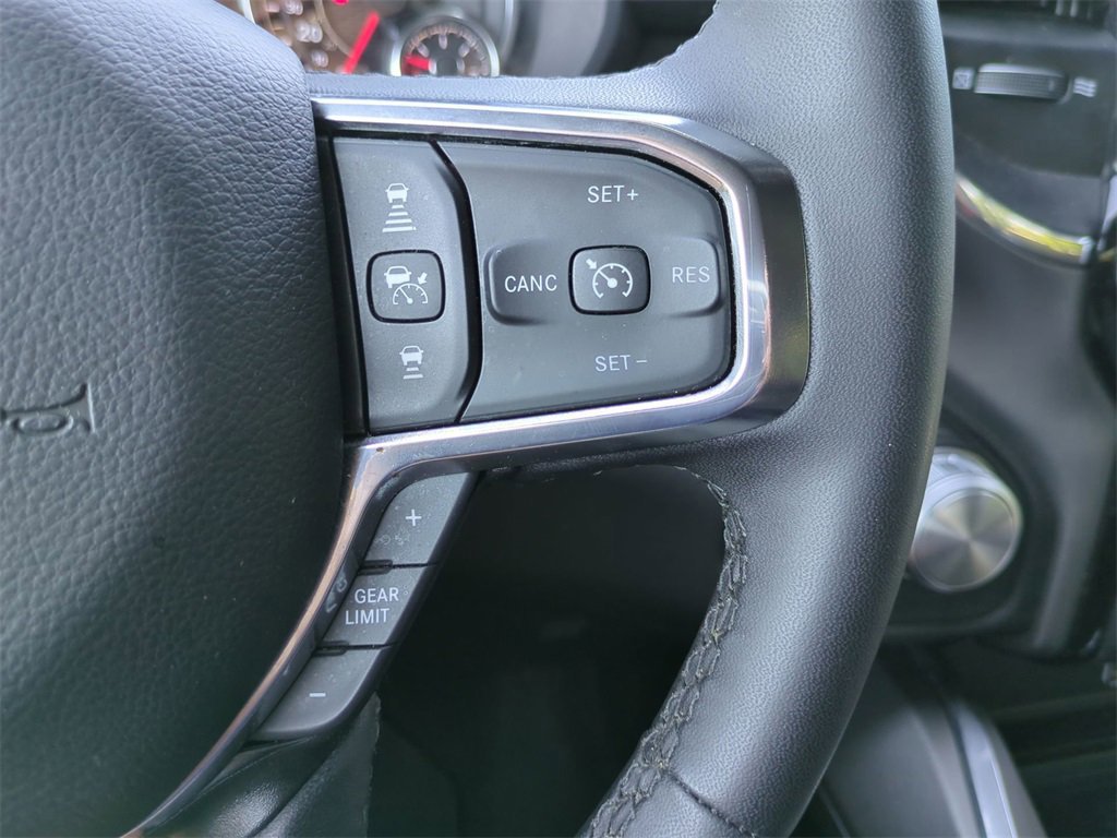 Used 2025 RAM 1500 Laramie image 25