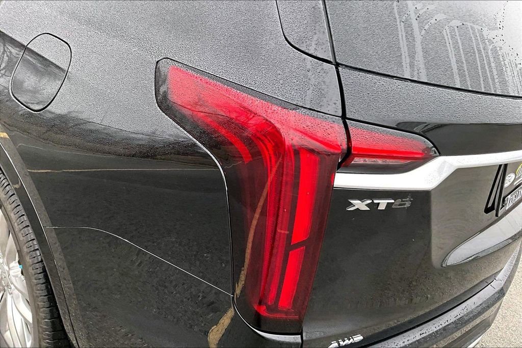 Used 2021 Cadillac XT6 Premium Luxury image 30