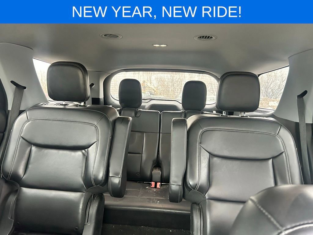 Certified 2021 Ford Explorer XLT w/ Equipment Group 202A image 13