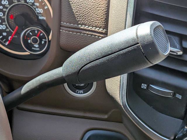 Used 2023 RAM 2500 Laramie AWD/4WD image 32