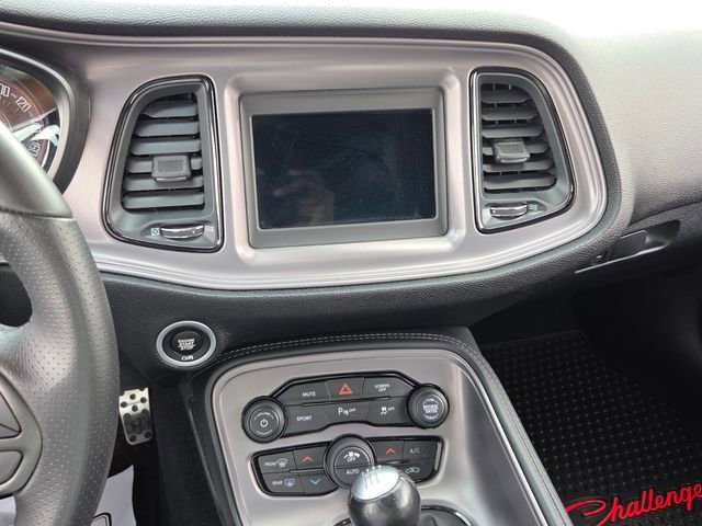 Used 2023 Dodge Challenger R/T w/ Blacktop Package image 18