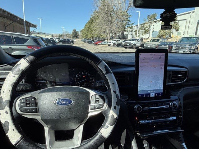 Certified 2023 Ford Explorer Limited w/ Limited Technology Package image 16