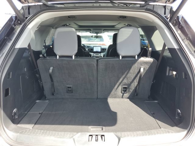 Certified 2023 Ford Explorer XLT w/ Equipment Group 202A AWD/4WD image 31