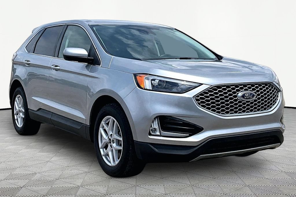 Certified 2023 Ford Edge SEL w/ Convenience Package AWD/4WD image 12