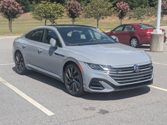 Used 2023 Volkswagen Arteon SEL AWD/4WD image 1
