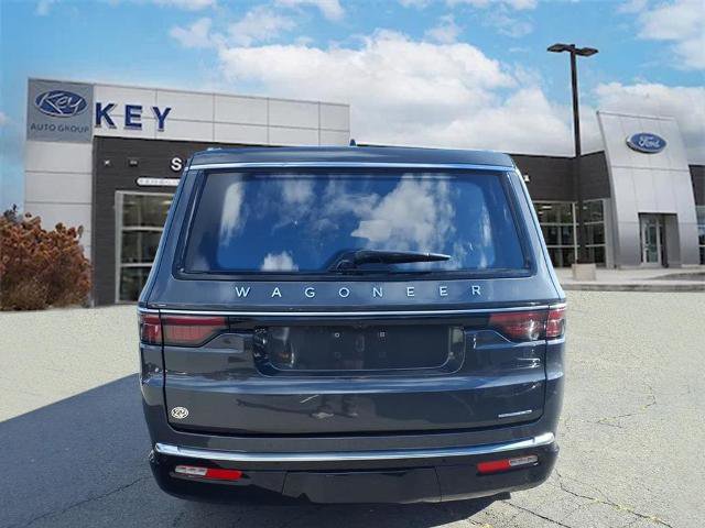 Used 2024 Jeep Wagoneer Series II w/ Flexible Seating Group image 4