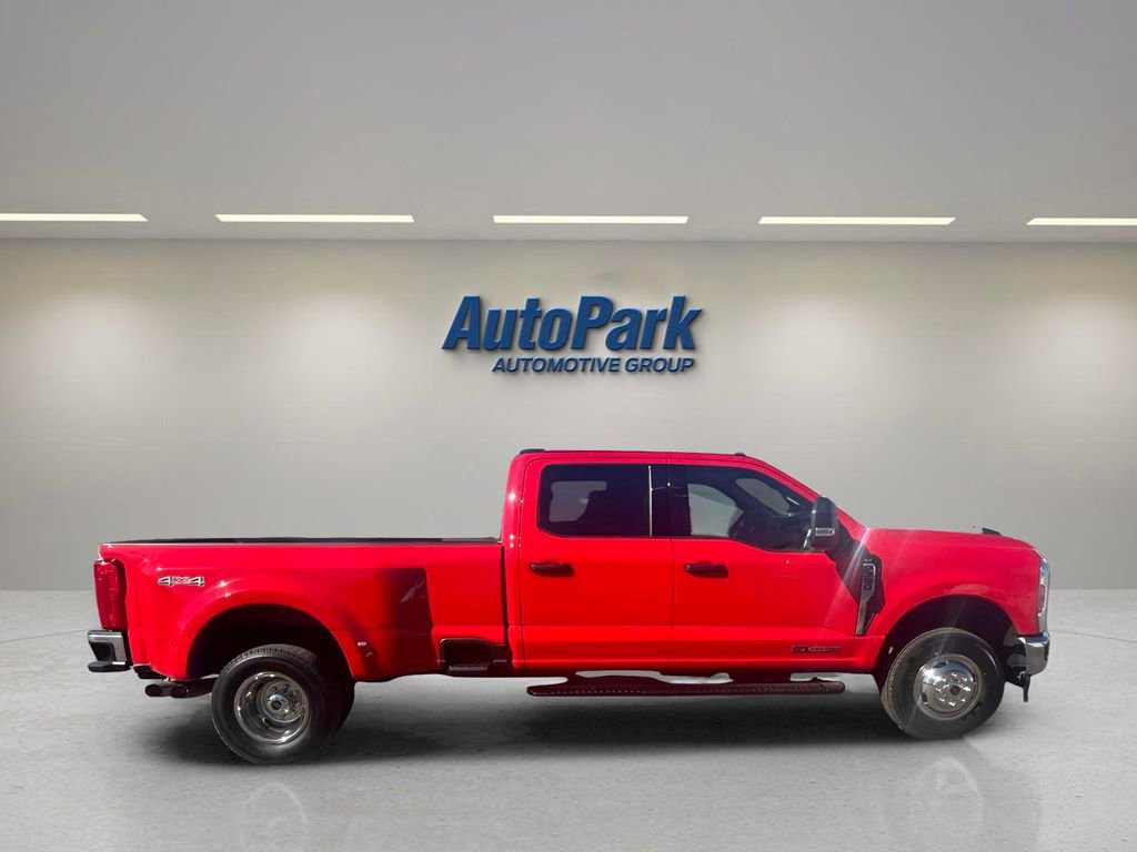 Certified 2025 Ford F350 XLT image 6
