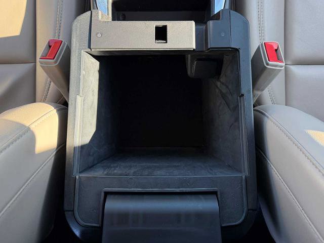 Certified 2024 Ford Explorer XLT w/ Equipment Group 202A image 24