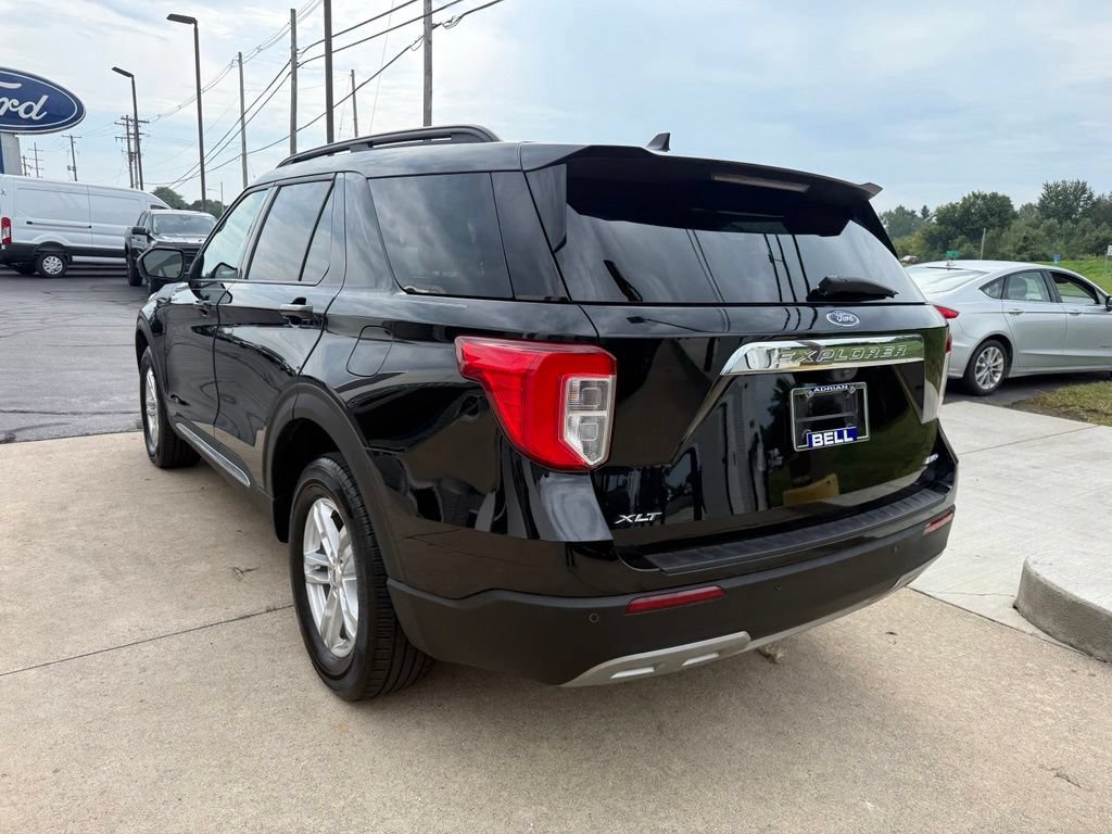 Certified 2023 Ford Explorer XLT w/ Equipment Group 202A AWD/4WD image 5