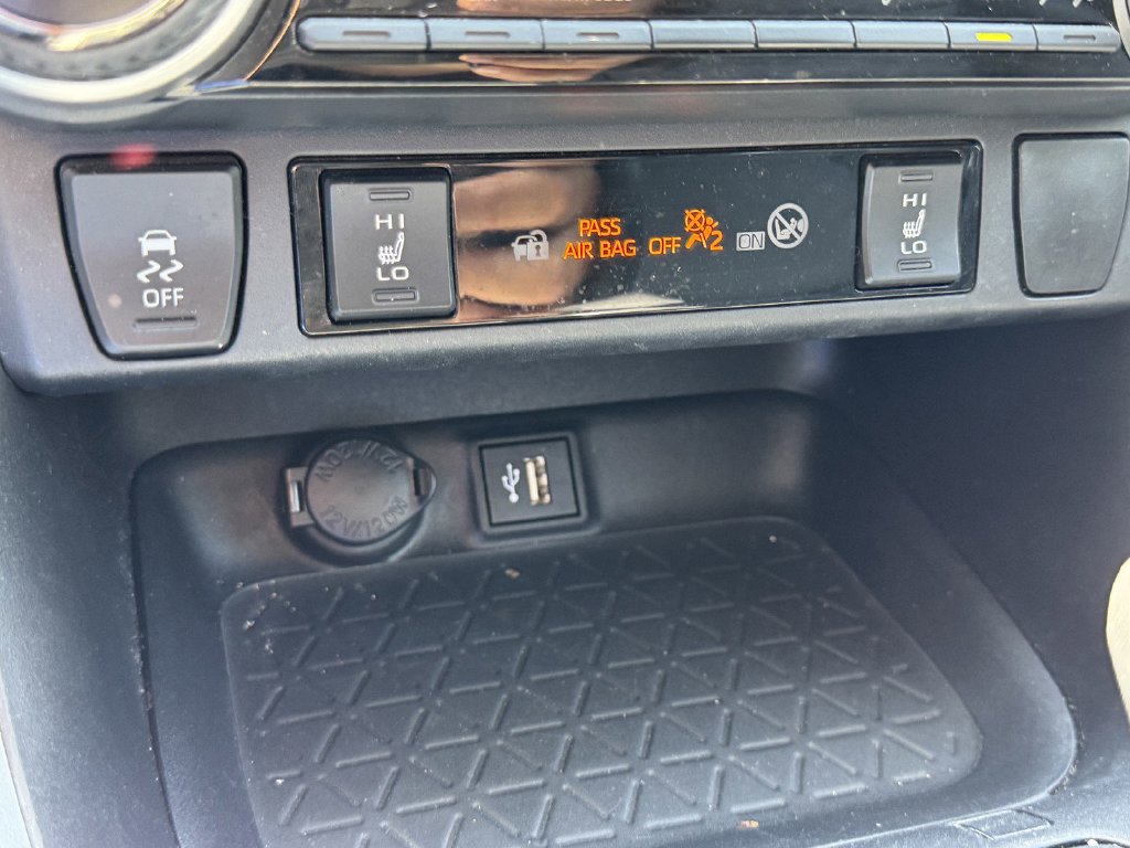 Used 2024 Toyota RAV4 XLE Premium w/ Weather Package AWD/4WD image 22