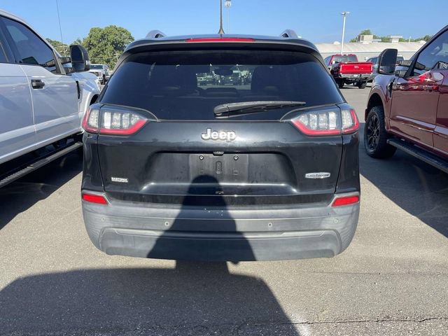 Used 2021 Jeep Cherokee Latitude Plus w/ Sun & Sound Group FWD image 4