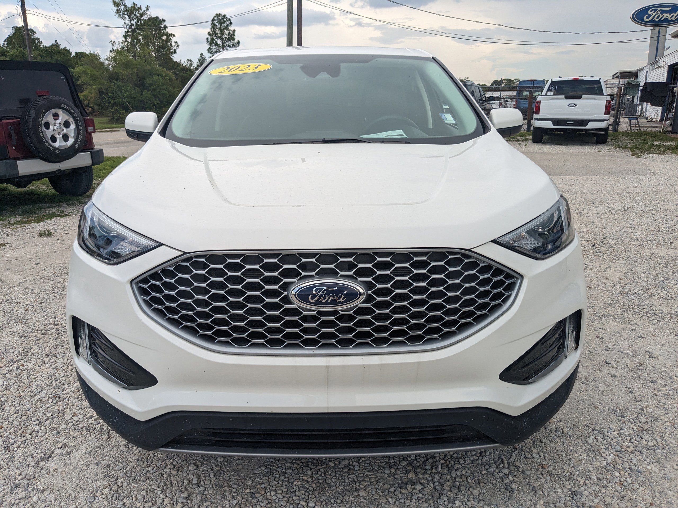 Certified 2023 Ford Edge SEL w/ Convenience Package AWD/4WD image 8