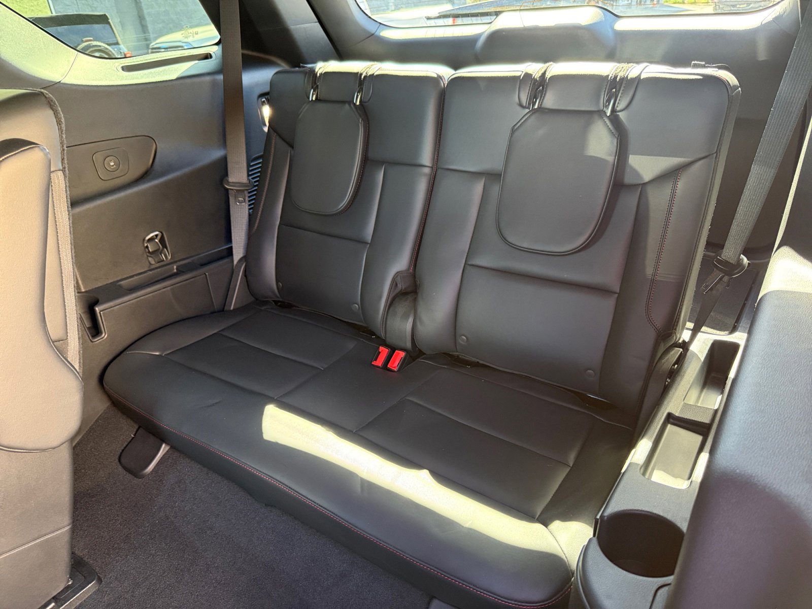 Certified 2025 Ford Explorer ST image 27