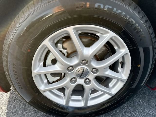 Used 2025 Chrysler Pacifica Select image 11