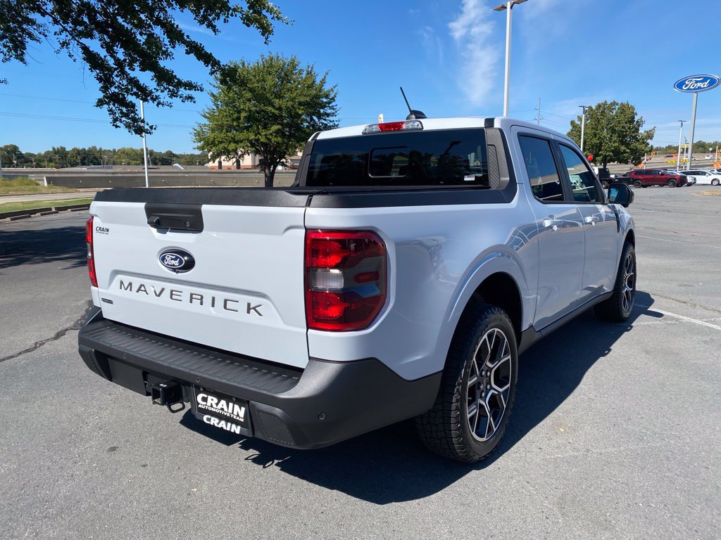 Certified 2025 Ford Maverick Lariat AWD/4WD image 7